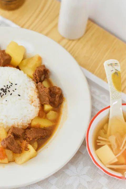 
6.8折！乐清新体育馆这家简餐店居然用这样的米做饭！|米乐M6官方入口(图15)