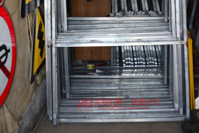 快递邮件内夹带违**品可追刑责|m6最新官网(图1) 米乐M6